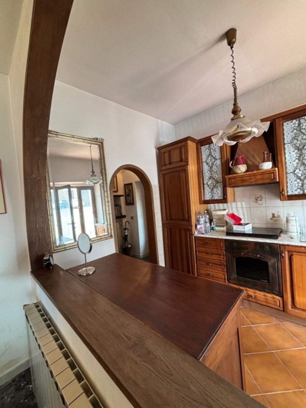 casa indipendente in vendita a Massarosa in zona Bargecchia