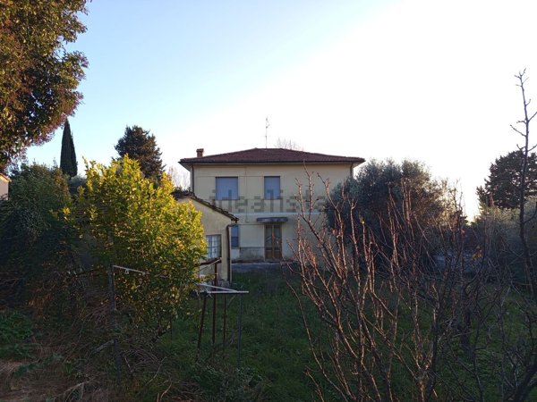 casa indipendente in vendita a Massarosa in zona Bargecchia