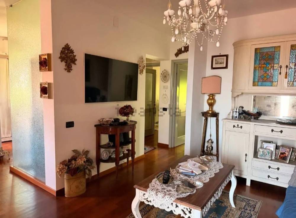 casa indipendente in vendita a Massarosa