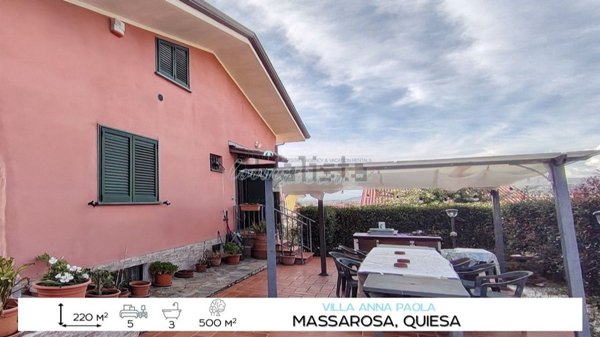 casa indipendente in vendita a Massarosa in zona Quiesa