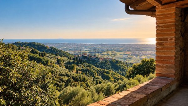 casale in vendita a Massarosa