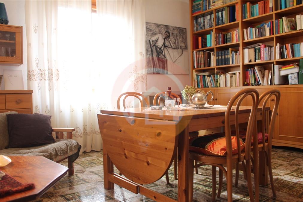 casa indipendente in vendita a Minucciano