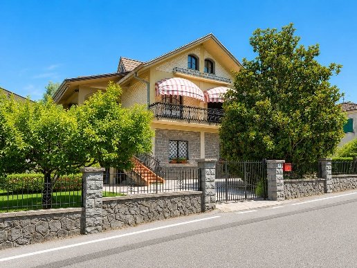 casa indipendente in vendita a Minucciano in zona Pieve San Lorenzo