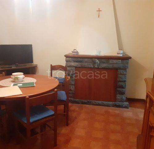 casa indipendente in vendita a Molazzana