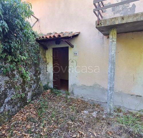 casa indipendente in vendita a Molazzana