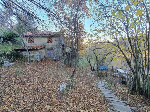 appartamento in vendita a Molazzana