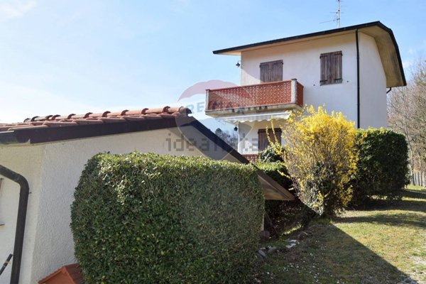 casa indipendente in vendita a Molazzana in zona Montaltissimo