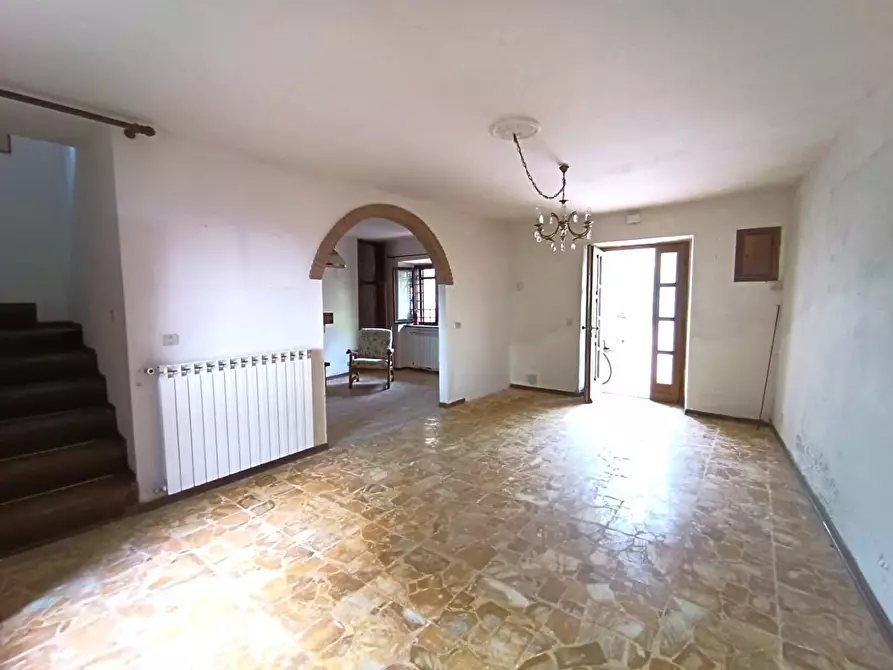 casa indipendente in vendita a Molazzana in zona Sassi