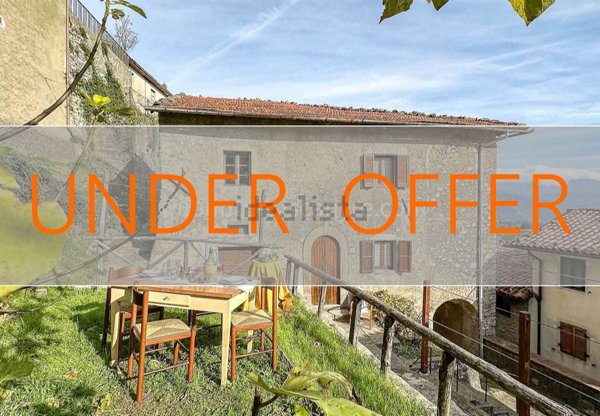 casale in vendita a Molazzana