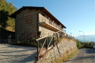 casa indipendente in vendita a Molazzana