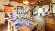 casa indipendente in vendita a Molazzana