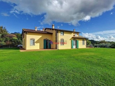 casa indipendente in vendita a Montecarlo