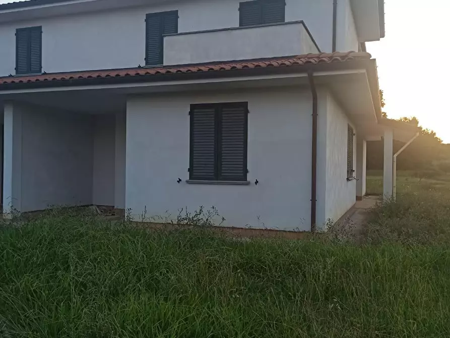 casa indipendente in vendita a Montecarlo