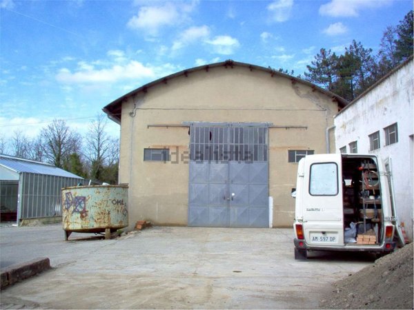 locale di sgombero in vendita a Montecarlo