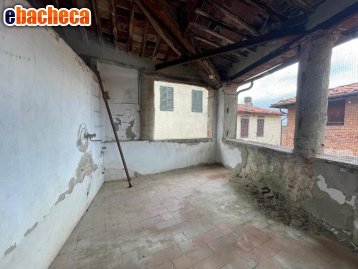 casa indipendente in vendita a Montecarlo