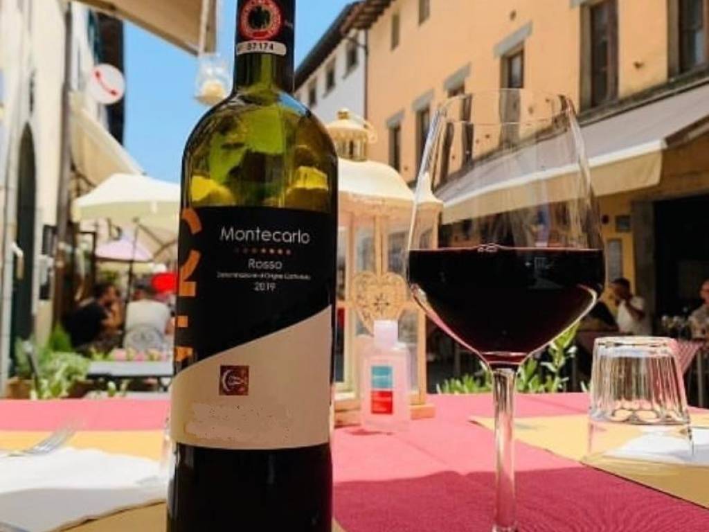 negozio in vendita a Montecarlo