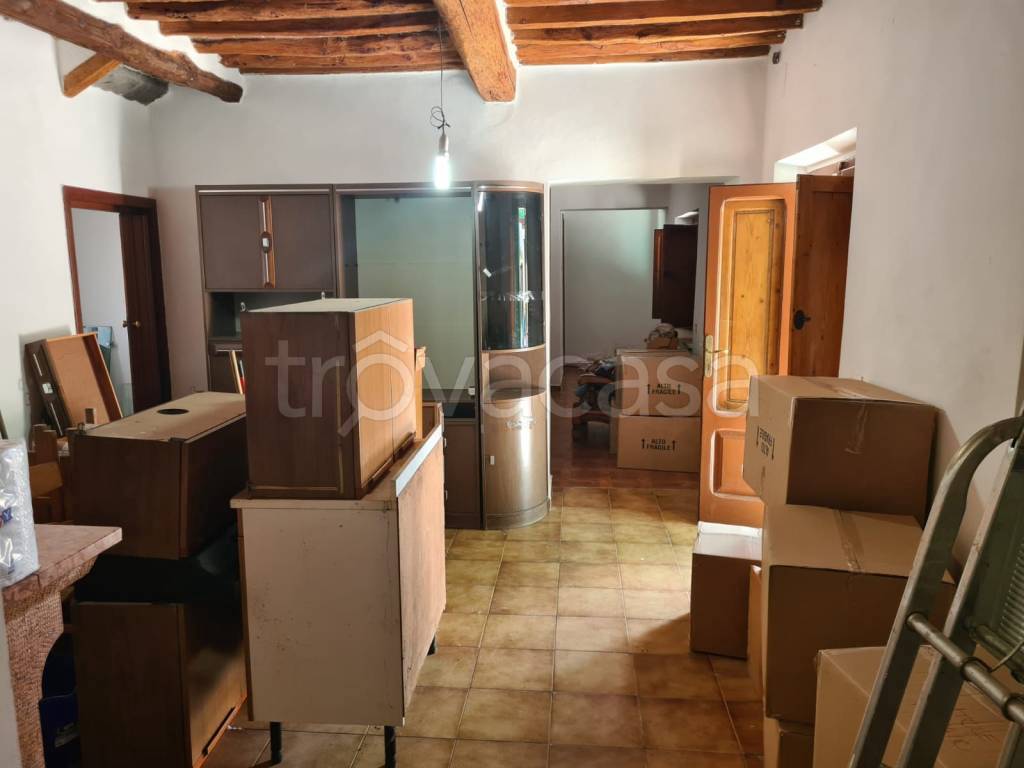 casa indipendente in vendita a Montecarlo