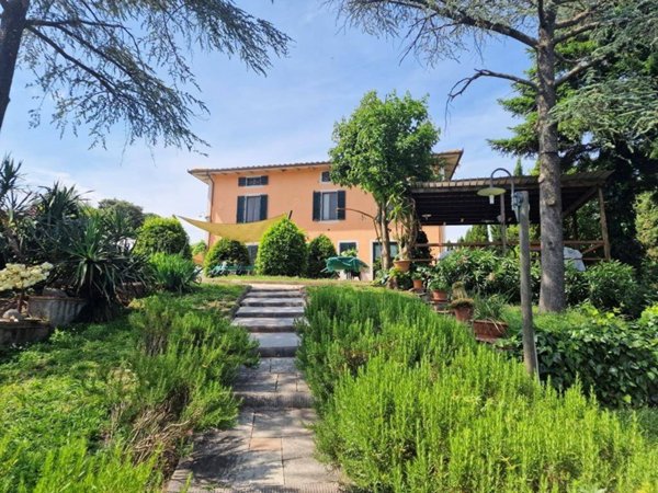 negozio in vendita a Montecarlo