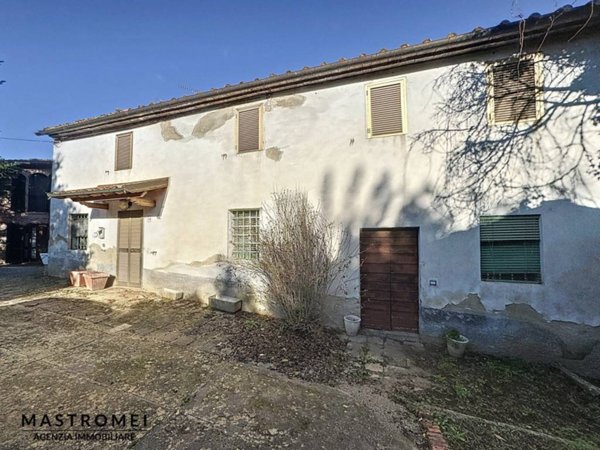 casa indipendente in vendita a Montecarlo