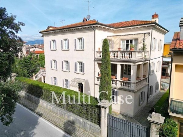 casa indipendente in vendita a Montecarlo