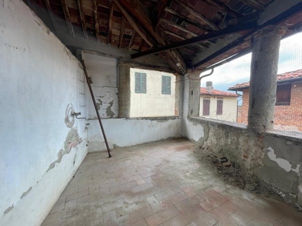 casa indipendente in vendita a Montecarlo