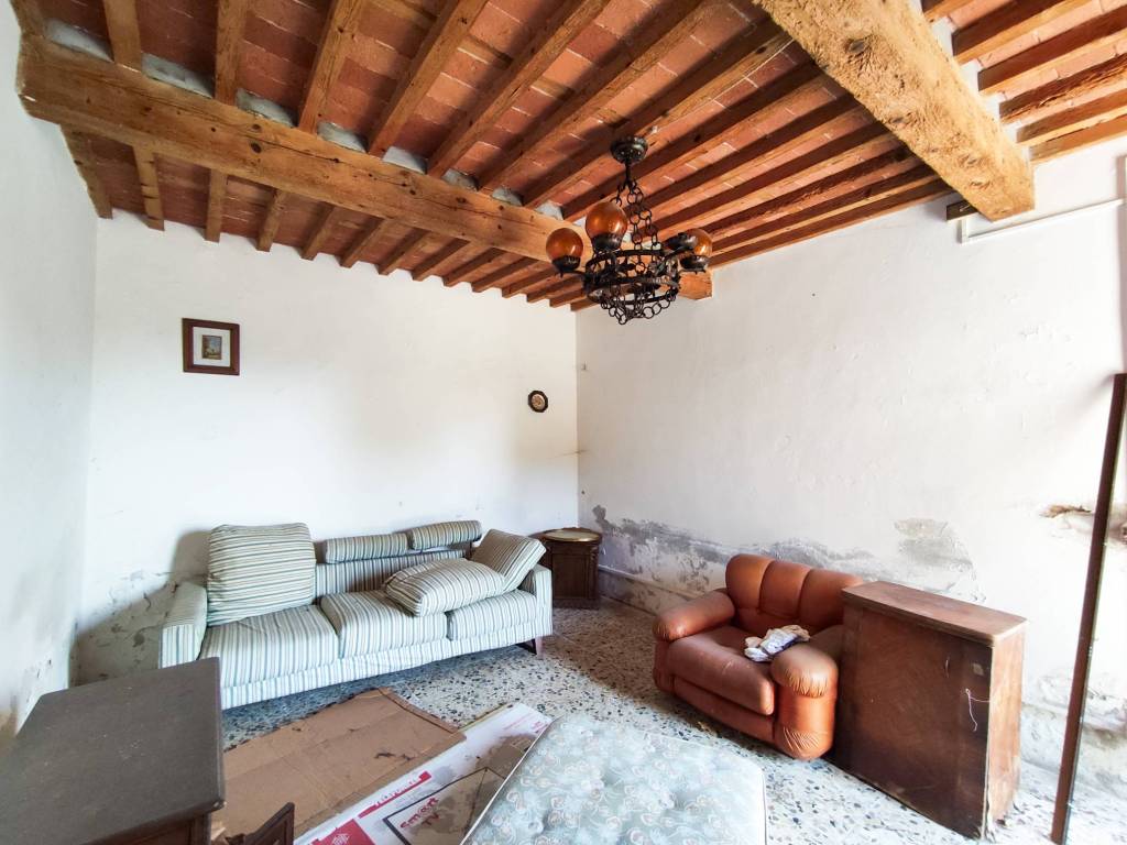 casa indipendente in vendita a Montecarlo
