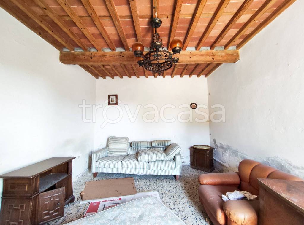 casa indipendente in vendita a Montecarlo