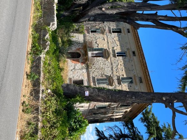 villa in vendita a Montecarlo