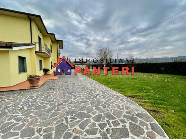 casa indipendente in vendita a Montecarlo