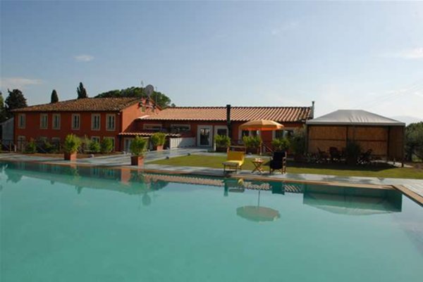 azienda agricola in vendita a Montecarlo