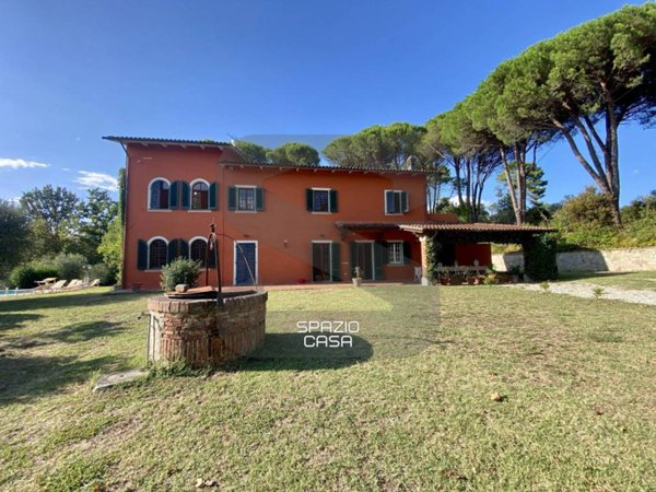 casa indipendente in vendita a Montecarlo