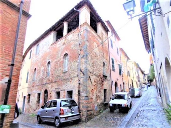 casa indipendente in vendita a Montecarlo