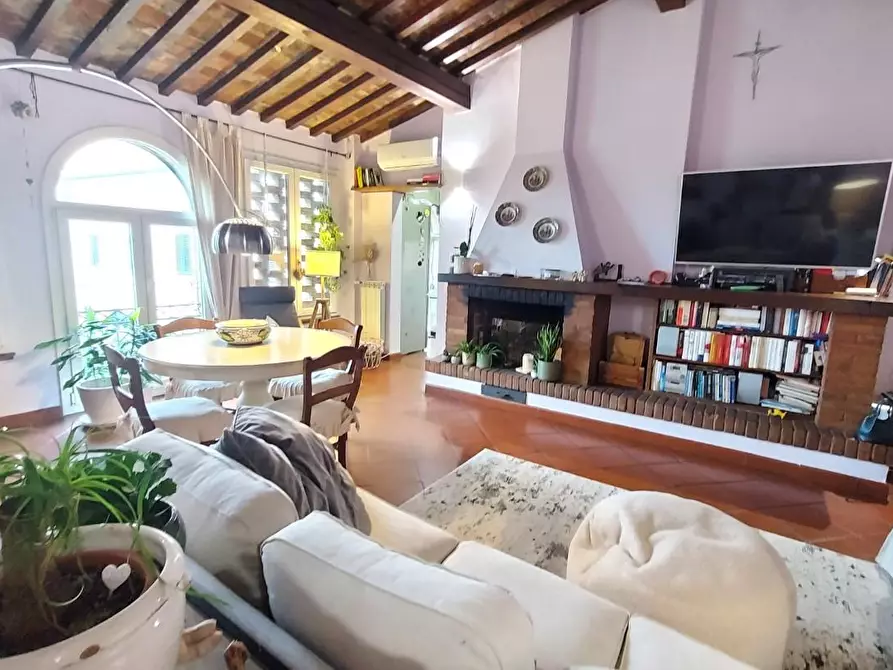 casa indipendente in vendita a Montecarlo