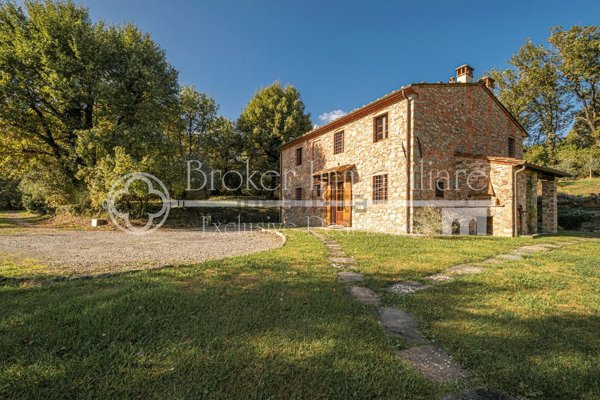 casa indipendente in vendita a Montecarlo