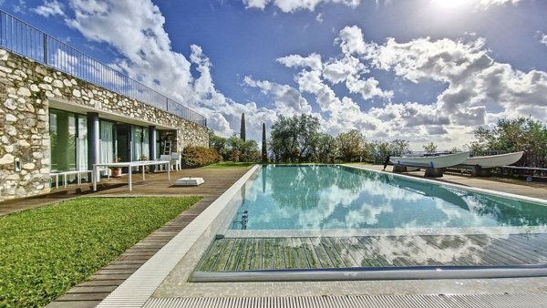 casale in vendita a Montecarlo