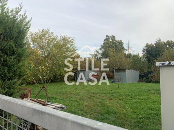 casa indipendente in vendita a Montecarlo