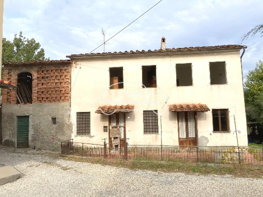 casa indipendente in vendita a Montecarlo
