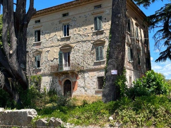 villa in vendita a Montecarlo