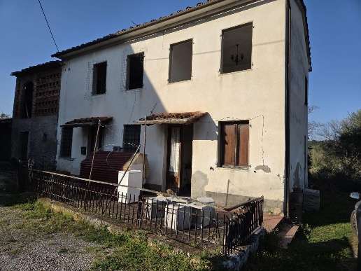 casa semindipendente in vendita a Montecarlo
