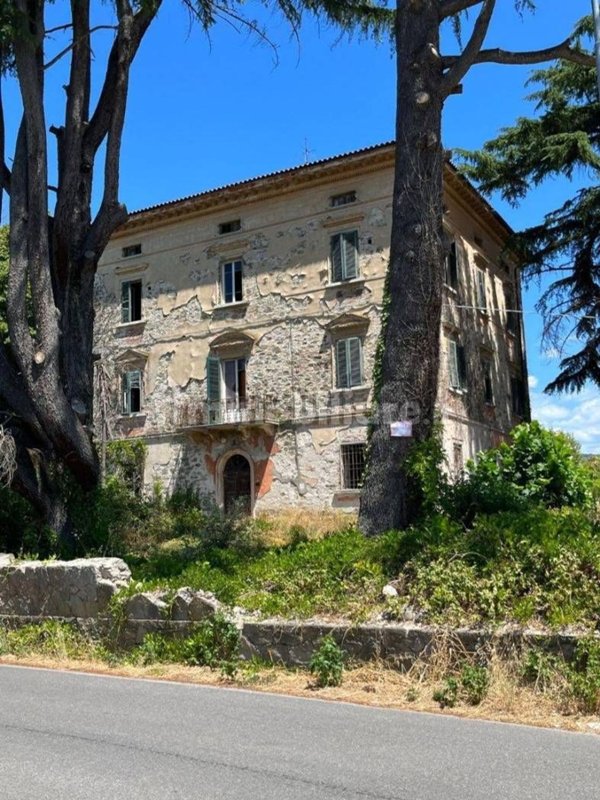 casa indipendente in vendita a Montecarlo