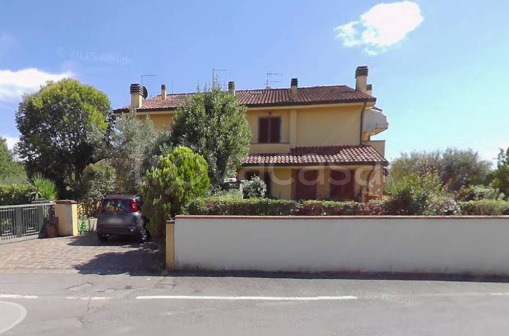 casa indipendente in vendita a Montecarlo