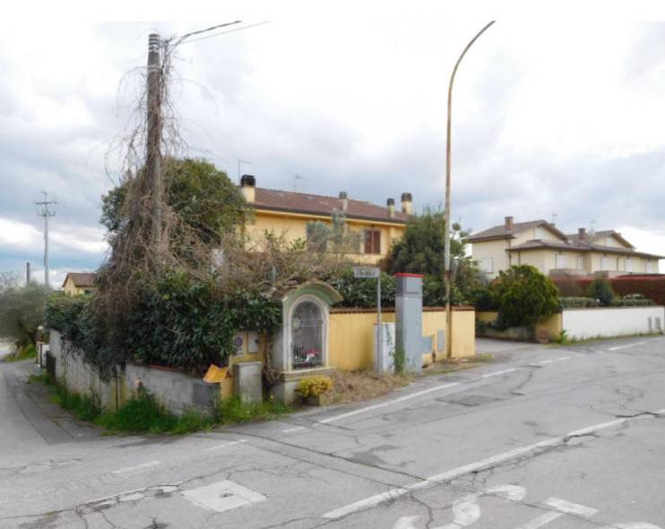 casa indipendente in vendita a Montecarlo