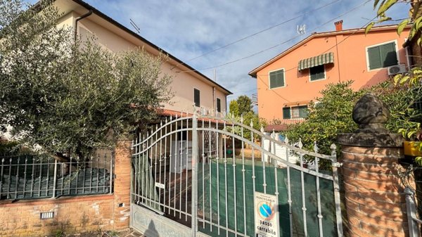 appartamento in vendita a Montecarlo