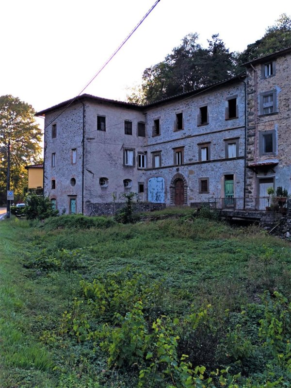 casa semindipendente in vendita a Pescaglia
