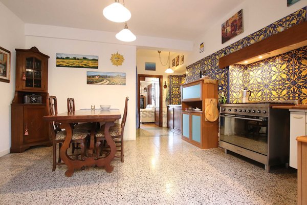 casa indipendente in vendita a Pescaglia