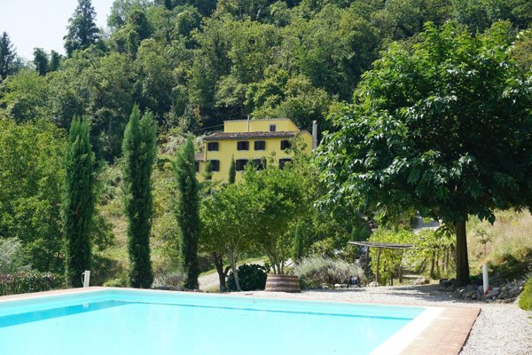 casa indipendente in vendita a Pescaglia