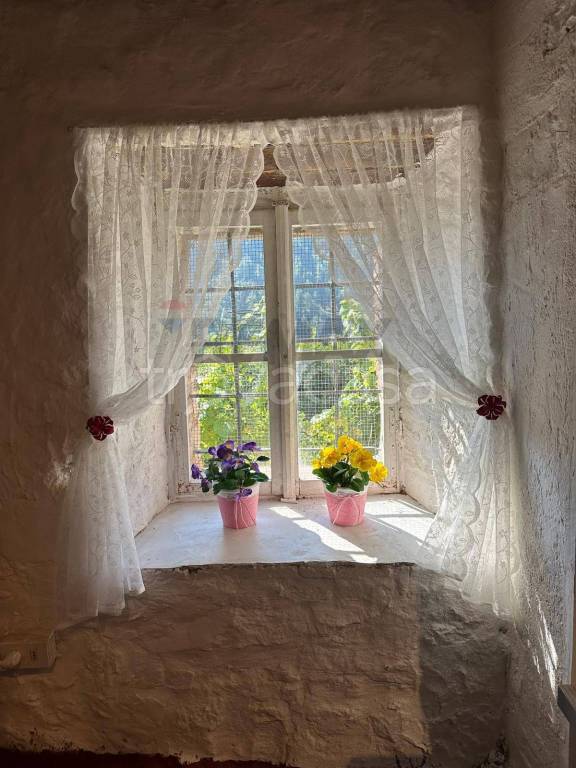 casa indipendente in vendita a Pescaglia in zona Convalle