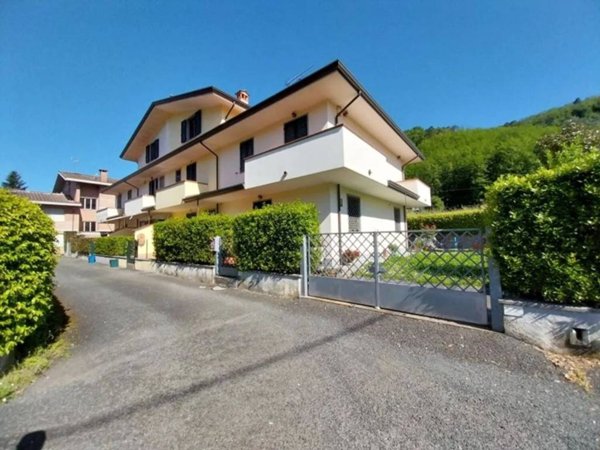 casa indipendente in vendita a Pescaglia in zona San Martino in Freddana