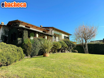 casa indipendente in vendita a Pescaglia