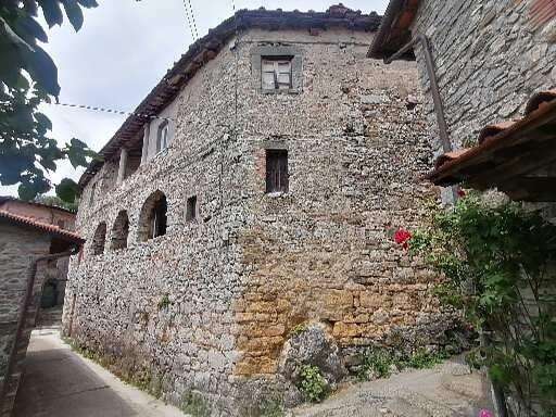 appartamento in vendita a Pescaglia in zona Gello